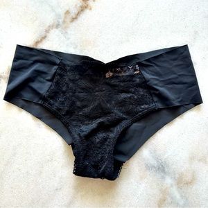 NWOT Victoria’s Secret Black Cheeky Underwear